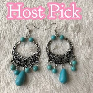 ✅host Pick✅ Silver Faux Turquoise Pendant Earrings
